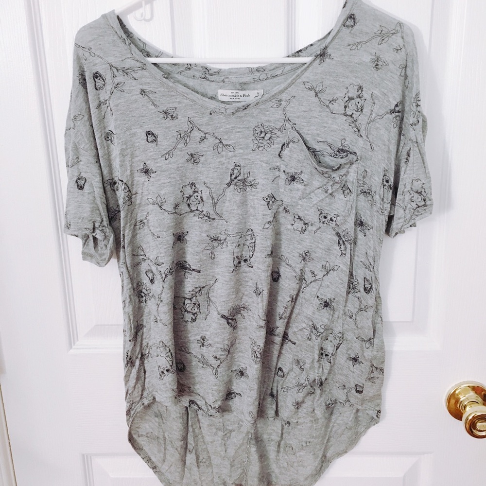 Natural elegant design grey A&F tee